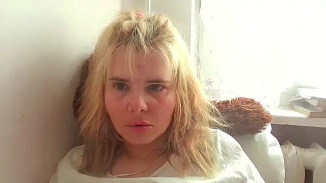 HornyElena online show from 14, 4, 2026