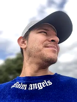 Snapshot of Nick_juniorrx chatting on 10, 11, 2025 Nick juniorrx online show from 10, 11, 2025