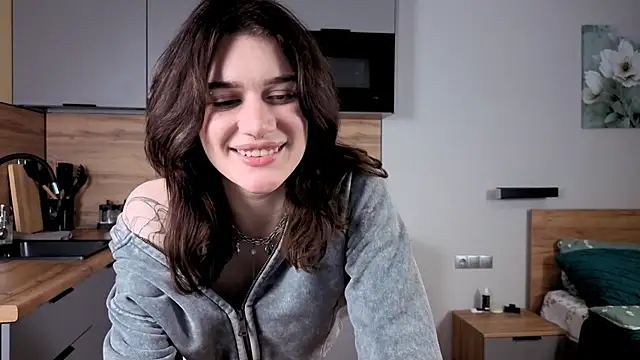 eshleeygreen online show from 8, 11, 2025