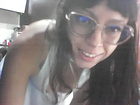 Snapshot of Axia6Catherine9 chatting on 16, 7, 2026 Axia6Catherine9 online show from 16, 7, 2026