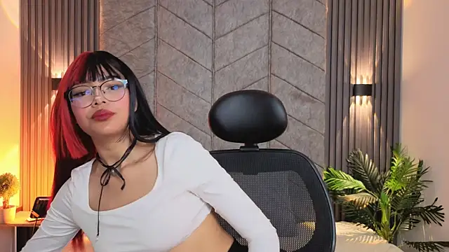  ViolletteNoir  online show from 22, 11, 2025