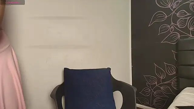 AriannaFox  online show from 24, 11, 2025