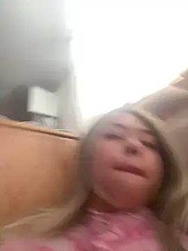 AriannaFox  online show from 1, 12, 2025