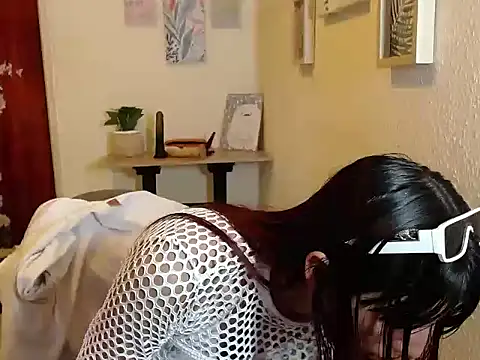 LuluKiss  online show from 15, 11, 2025