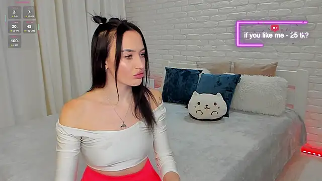 Megan Cuddly online show from 11, 11, 2025