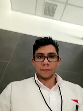 Susana sissy online show from 6, 11, 2025