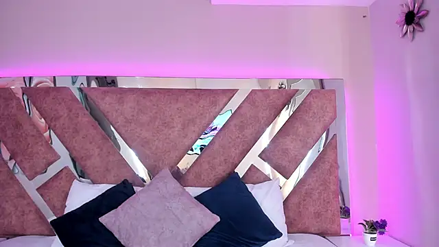 ScarlettSinclairr online show from 26, 11, 2025