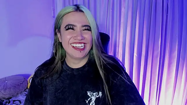 Lilith Zenith  online show from 19, 12, 2025