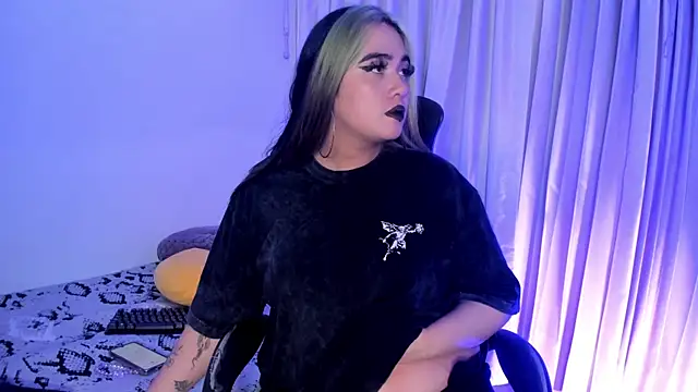 Lilith Zenith  online show from 21, 12, 2025