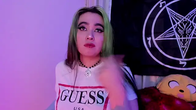 Lilith Zenith  online show from 12, 1, 2026