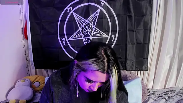 Lilith Zenith  online show from 13, 2, 2026