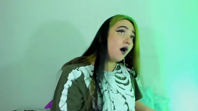 Lilith Zenith  online show from 15, 11, 2025