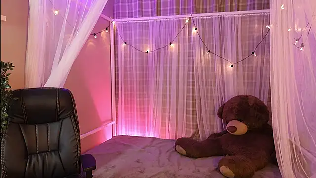 aura Soul  online show from 25, 11, 2025