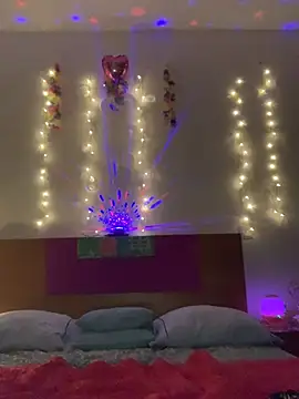 massagistahotbrunette online show from 3, 3, 2026