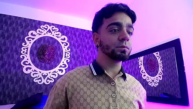 Dereck Jhonsonn online show from 11, 11, 2025