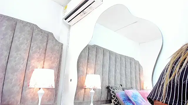 RubyCrox online show from 11, 2, 2026