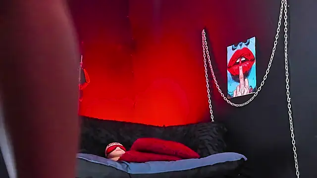 KatrinaStone online show from 13, 3, 2026