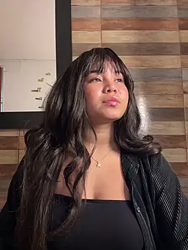 LoliitaBennett online show from 4, 3, 2026