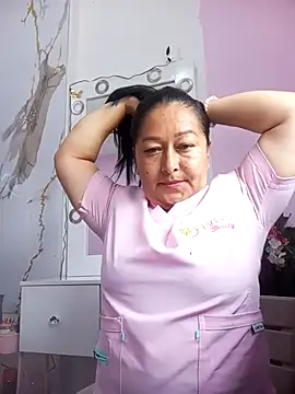 keilaJhonsom1 online show from 11, 11, 2025