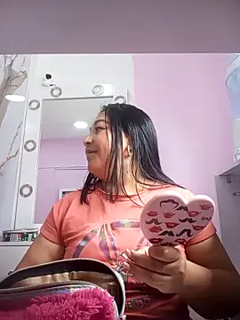 keilaJhonsom1 online show from 29, 11, 2025