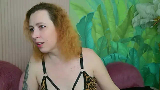 Evie Berret online show from 17, 2, 2026