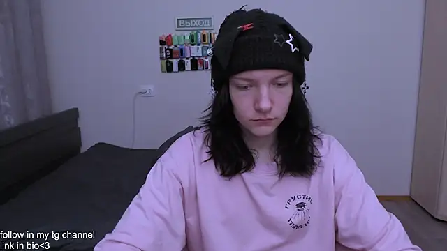 Snapshot of RaidenXL chatting on 26, 11, 2025 RaidenXL online show from 26, 11, 2025