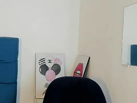 Valentino Lane online show from 3, 2, 2026