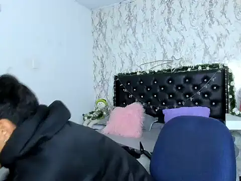 Valentino Lane online show from 16, 12, 2025