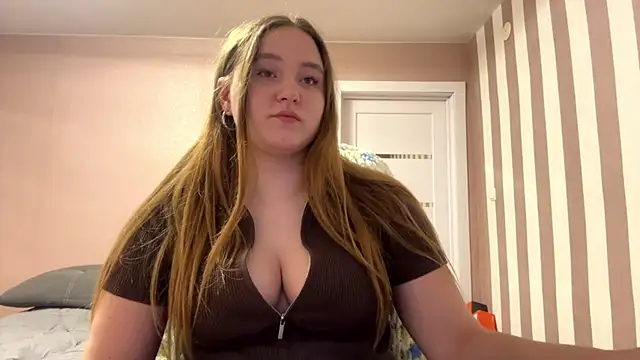 BabyBlissxx online show from 13, 4, 2026