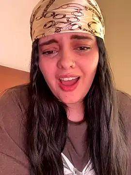 candicewest  online show from 7, 1, 2026