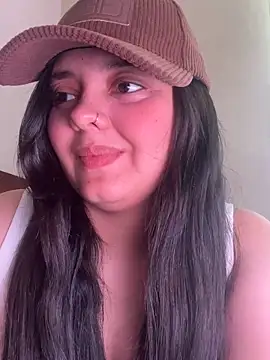 candicewest  online show from 16, 4, 2026