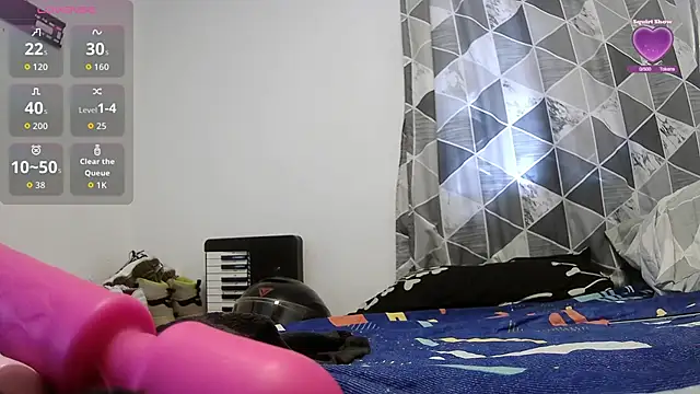 Snapshot of katherine-smill chatting on 20, 11, 2025 katherine-smill online show from 20, 11, 2025