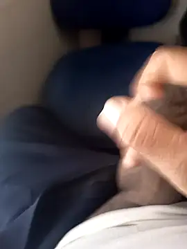 Loquillopajero online show from 9, 11, 2025