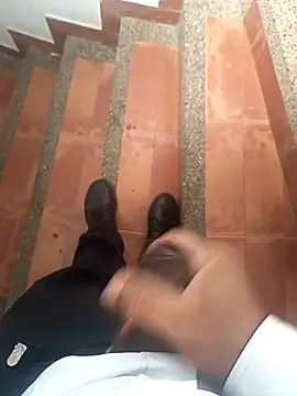 Loquillopajero online show from 29, 3, 2026