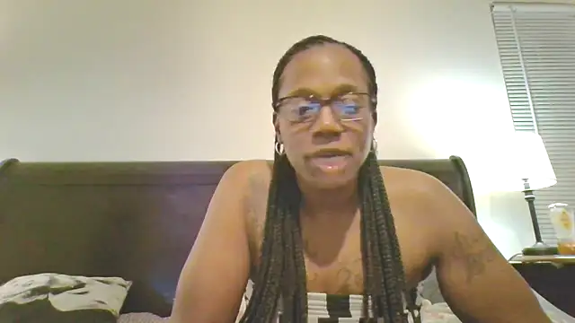 SweetParadise00 online show from 7, 11, 2025