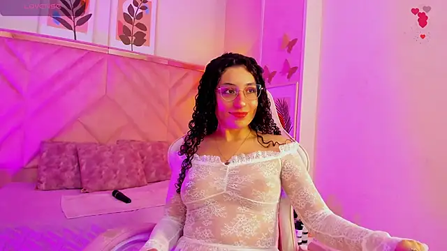 Snapshot of DemiJones_ chatting on 19, 2, 2026 DemiJones online show from 19, 2, 2026