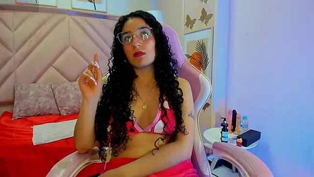 DemiJones  online show from 2, 12, 2025