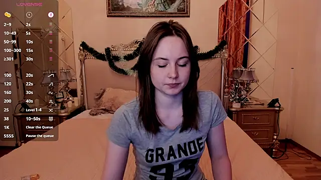 HolyBabyDoll online show from 18, 12, 2025