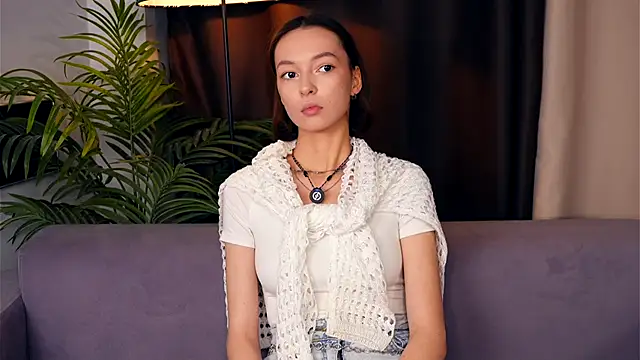 IvetteZermeno online show from 6, 11, 2025