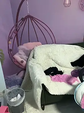 Snapshot of A-886886 chatting on 30, 11, 2025 A-886886 online show from 30, 11, 2025