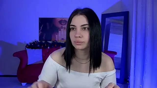 AdrianaTorres online show from 18, 12, 2025