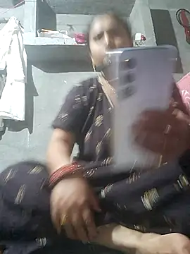 ZANUUA online show from 15, 11, 2025