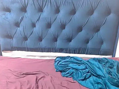 Peachesx25 online show from 17, 11, 2025