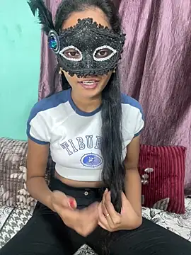 leenaboyxh online show from 17, 12, 2025