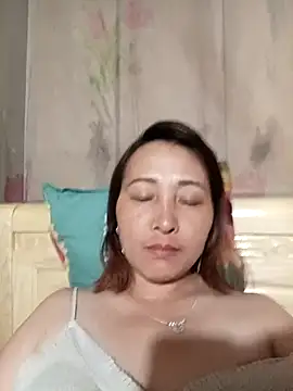 Missa-kute20 online show from 12, 4, 2026