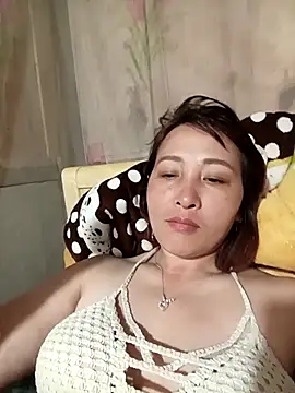 Missa-kute20 online show from 8, 3, 2026