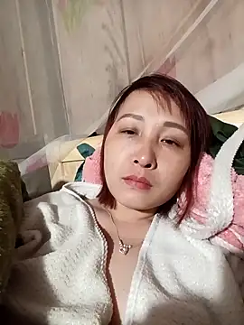 Missa-kute20 online show from 8, 2, 2026