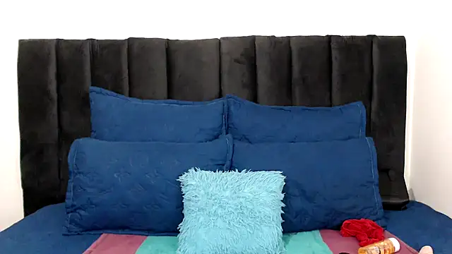 Miss-Berries online show from 20, 3, 2026