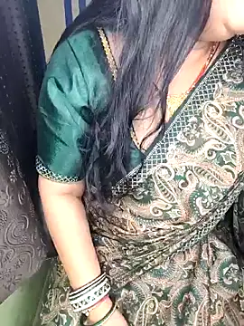 Snapshot of indian_Teena_Bhabhi chatting on 19, 4, 2026 indian Teena Bhabhi online show from 19, 4, 2026