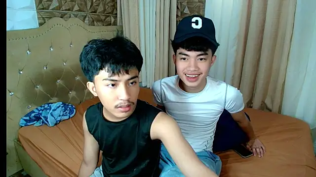 Urloverhardcock online show from 10, 2, 2026